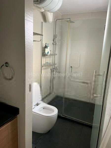5 Room (5A) HDB for Rent in  135 Simei Street 1 - Image 11